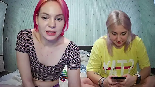 ChrisGirls online show from December 2024 12:44:01 PM