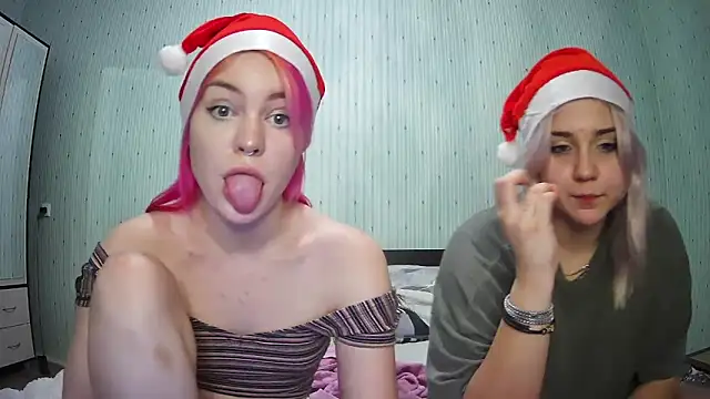 ChrisGirls online show from December 2024 01:25:01 PM