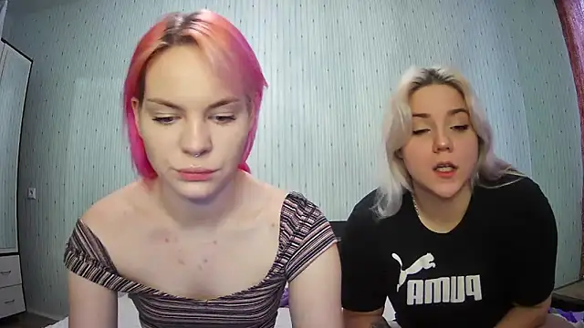 ChrisGirls online show from January 2025 11:43:01 AM