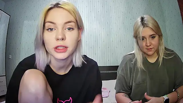 ChrisGirls online show from January 2025 03:18:02 PM