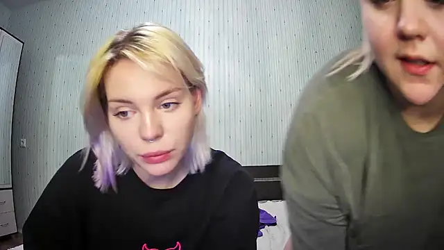 ChrisGirls online show from January 2025 06:20:02 PM