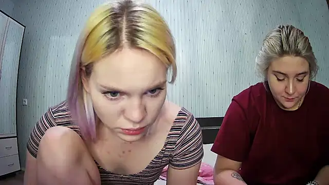 ChrisGirls online show from January 2025 01:56:02 PM