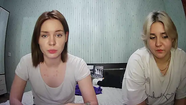 ChrisGirls online show from January 2025 04:08:01 PM