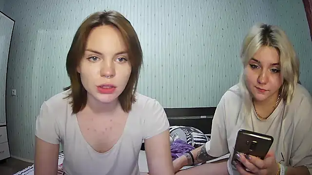 ChrisGirls online show from February 2025 02:02:02 PM