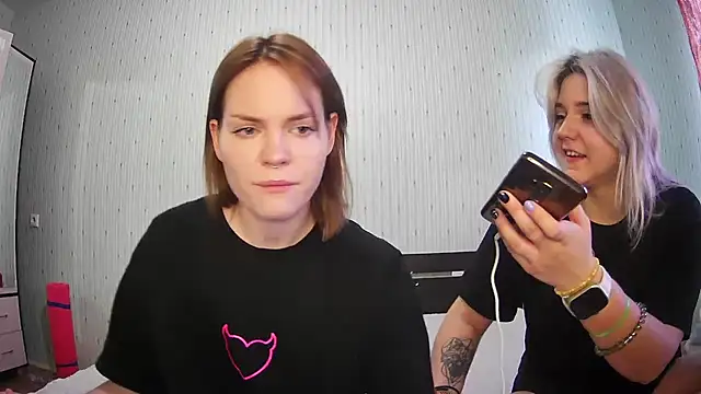 ChrisGirls online show from February 2025 10:41:01 AM