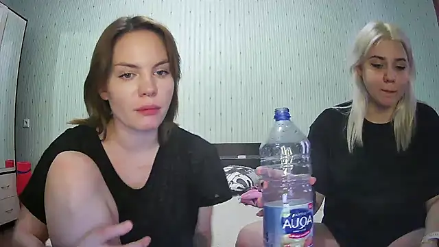 ChrisGirls online show from February 2025 01:33:01 PM