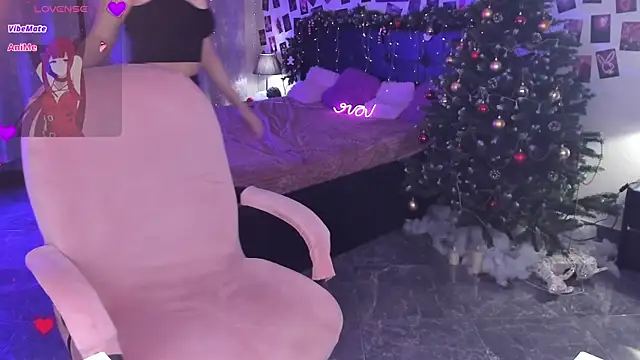 KarambaMoon online show from December 2025 09:19:02 PM