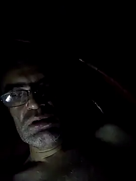 hugosafado333 online show from January 2025 07:17:02 AM