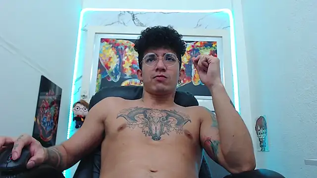 Snapshot of targuerian22 chatting on October 2025 09:17:04 AM targuerian22 online show from October 2025 09:17:04 AM