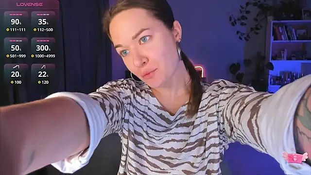 ami amour  online show from February 2025 08:03:02 PM