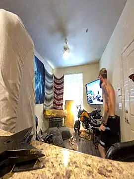 Snapshot of lit702 chatting on October 2025 10:22:01 PM lit702 online show from October 2025 10:22:01 PM