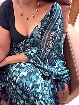 Snapshot of Roja-Telugu777 chatting on May 2026 05:03:01 AM Roja-Telugu777 online show from May 2026 05:03:01 AM