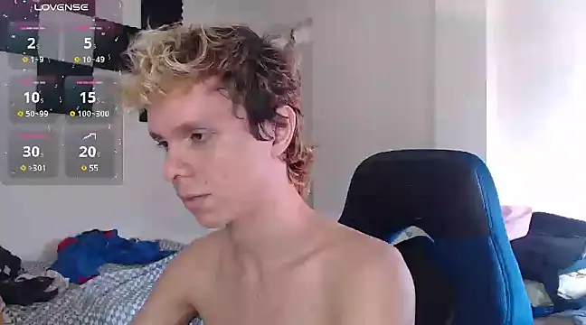 Snapshot of bryamado69 chatting on December 2024 02:00:02 PM bryamado69 online show from December 2024 02:00:02 PM