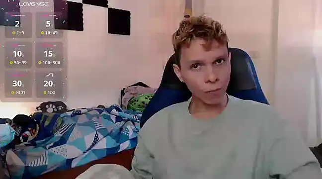 Snapshot of bryamado69 chatting on January 2025 05:23:01 PM bryamado69 online show from January 2025 05:23:01 PM