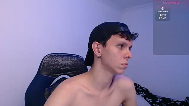 bryamado69 online show from April 2026 04:11:01 AM