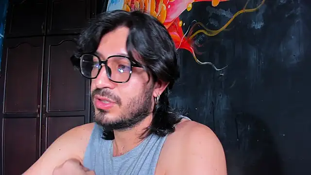 Ackerman Eren  online show from November 2025 07:56:02 PM