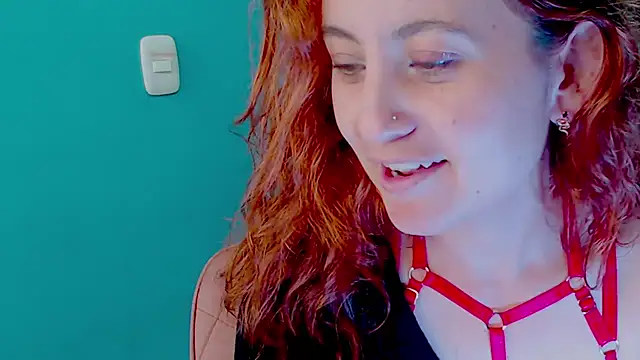zoe jones3 online show from December 2024 03:31:01 PM
