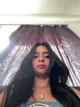 Snapshot of Laura_fernandezII chatting on February 2025 03:10:01 PM Laura fernandezII online show from February 2025 03:10:01 PM