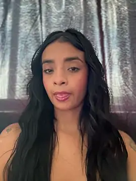 Snapshot of Laura_fernandezII chatting on March 2025 06:52:01 PM Laura fernandezII online show from March 2025 06:52:01 PM