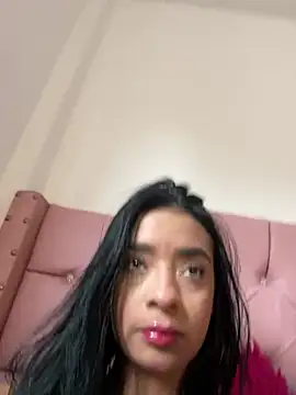 Snapshot of Laura_fernandezII chatting on March 2025 04:01:01 PM Laura fernandezII online show from March 2025 04:01:01 PM