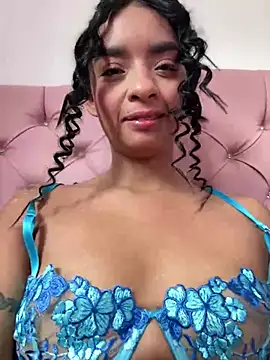 Snapshot of Laura_fernandezII chatting on March 2025 08:54:02 PM Laura fernandezII online show from March 2025 08:54:02 PM