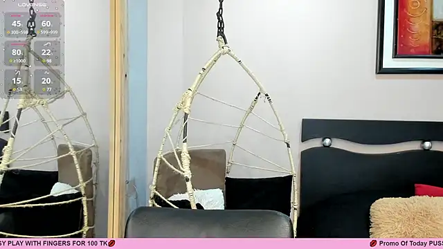 Snapshot of LenaRuiz_ chatting on February 2025 12:09:02 PM LenaRuiz online show from February 2025 12:09:02 PM