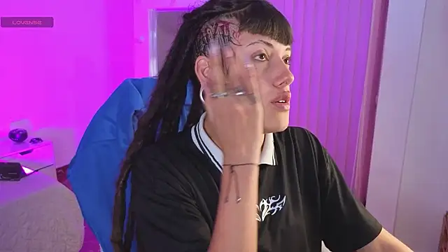  sharlotte777 online show from March 2026 03:19:02 PM