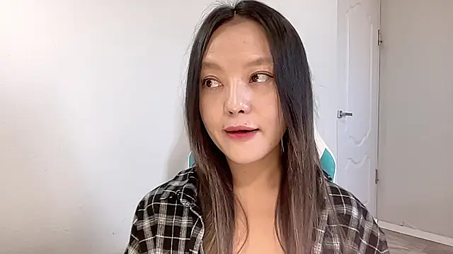 Risalynn online show from December 2024 03:40:01 AM