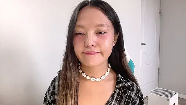 Risalynn online show from December 2024 06:43:01 AM