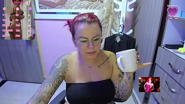 KAROL MILF online show from June 2026 10:51:02 PM