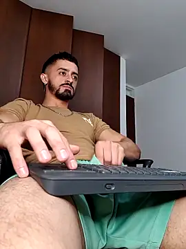 MAXIMUS MASTE3 online show from March 2025 05:33:01 AM