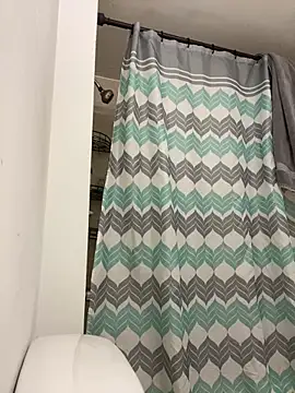 islandvybee55 online show from December 2024 10:34:02 AM