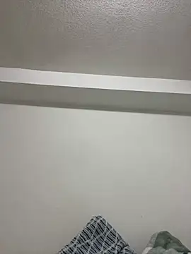 islandvybee55 online show from January 2025 12:25:02 AM