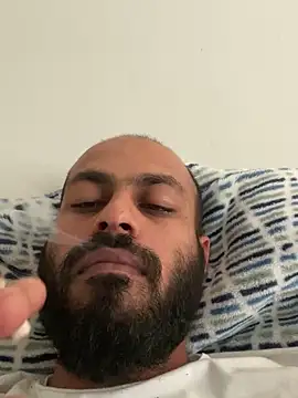 islandvybee55 online show from March 2025 09:53:02 PM