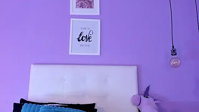 Charlotte11-11 online show from February 2026 04:00:01 PM