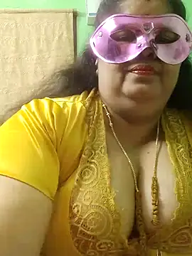 Snapshot of tamilthanushri chatting on June 2026 07:40:01 PM tamilthanushri online show from June 2026 07:40:01 PM