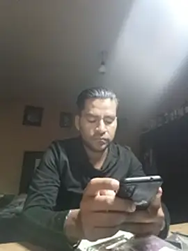 Snapshot of d3lfigarcia chatting on July 2026 07:18:02 AM d3lfigarcia online show from July 2026 07:18:02 AM