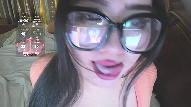 Snapshot of cutie_sakura chatting on December 2024 05:00:01 PM cutie sakura online show from December 2024 05:00:01 PM