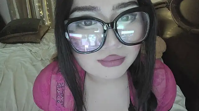 Snapshot of cutie_sakura chatting on January 2025 04:10:01 PM cutie sakura online show from January 2025 04:10:01 PM