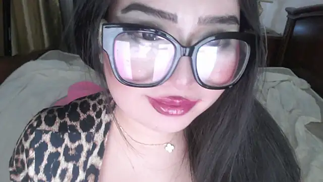 Snapshot of cutie_sakura chatting on March 2025 03:56:01 PM cutie sakura online show from March 2025 03:56:01 PM