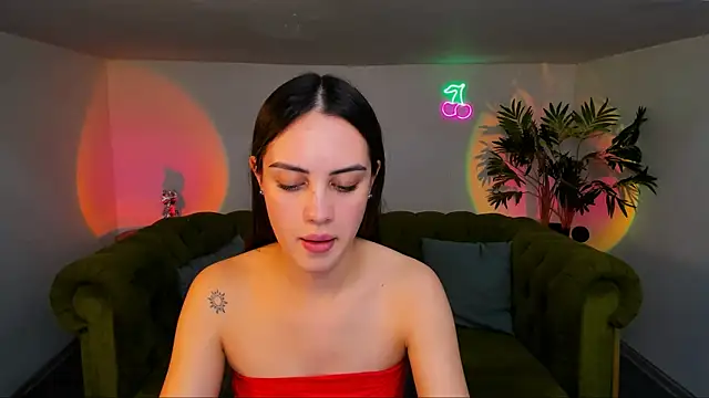 Snapshot of _shyy_girl chatting on October 2025 08:37:02 PM shyy girl online show from October 2025 08:37:02 PM