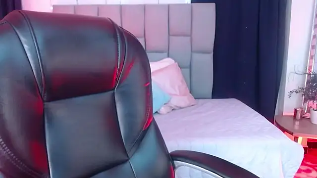 LessBoobs gh online show from February 2025 02:26:01 PM
