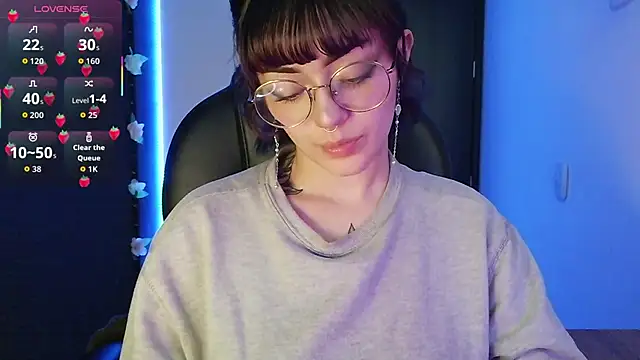 LessBoobs gh online show from September 2025 03:55:01 PM