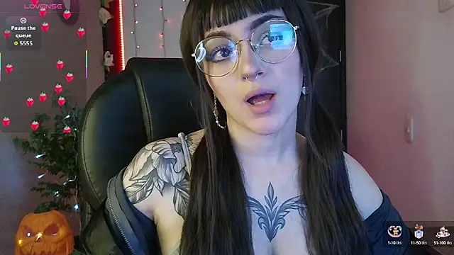 LessBoobs gh online show from September 2025 04:52:02 PM