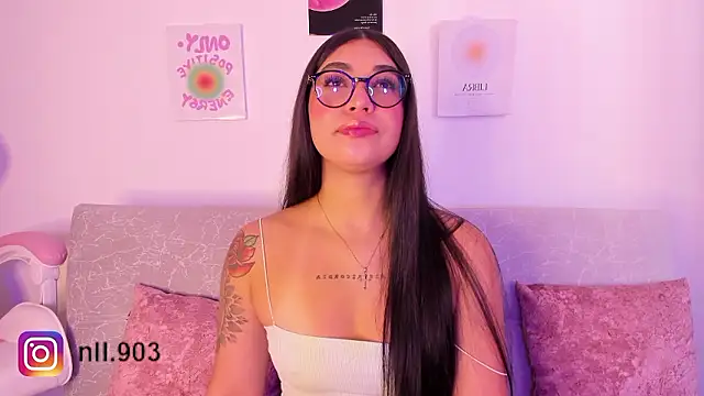 Snapshot of sensualhaven_ chatting on December 2024 02:57:01 PM sensualhaven online show from December 2024 02:57:01 PM