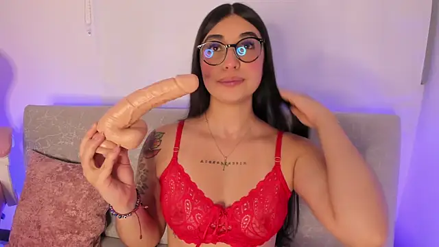 Snapshot of sensualhaven_ chatting on February 2025 11:27:01 PM sensualhaven online show from February 2025 11:27:01 PM