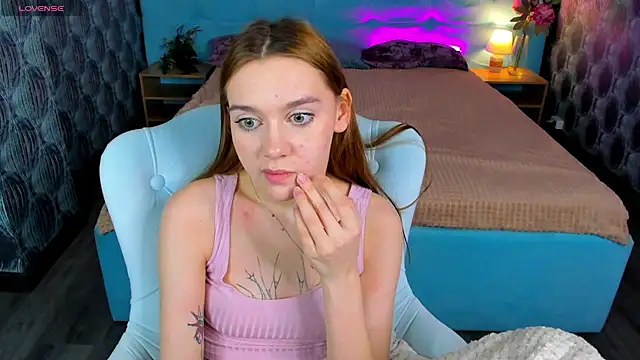 Snapshot of Lesi_Moonie01 chatting on March 2025 02:24:01 PM Lesi Moonie01 online show from March 2025 02:24:01 PM