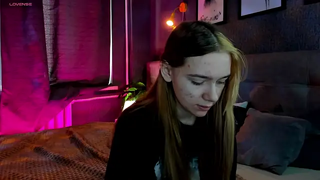 Snapshot of Lesi_Moonie01 chatting on September 2025 08:29:02 AM Lesi Moonie01 online show from September 2025 08:29:02 AM