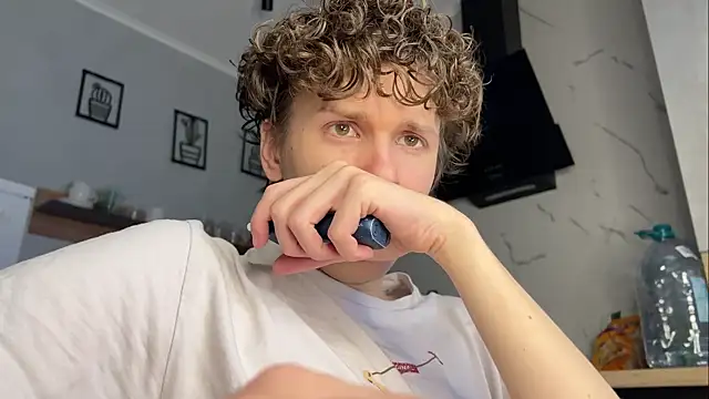 alyx garden online show from February 2026 10:27:01 AM