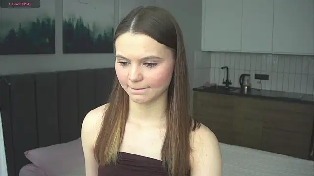 its me lissa  online show from June 2026 01:39:02 PM